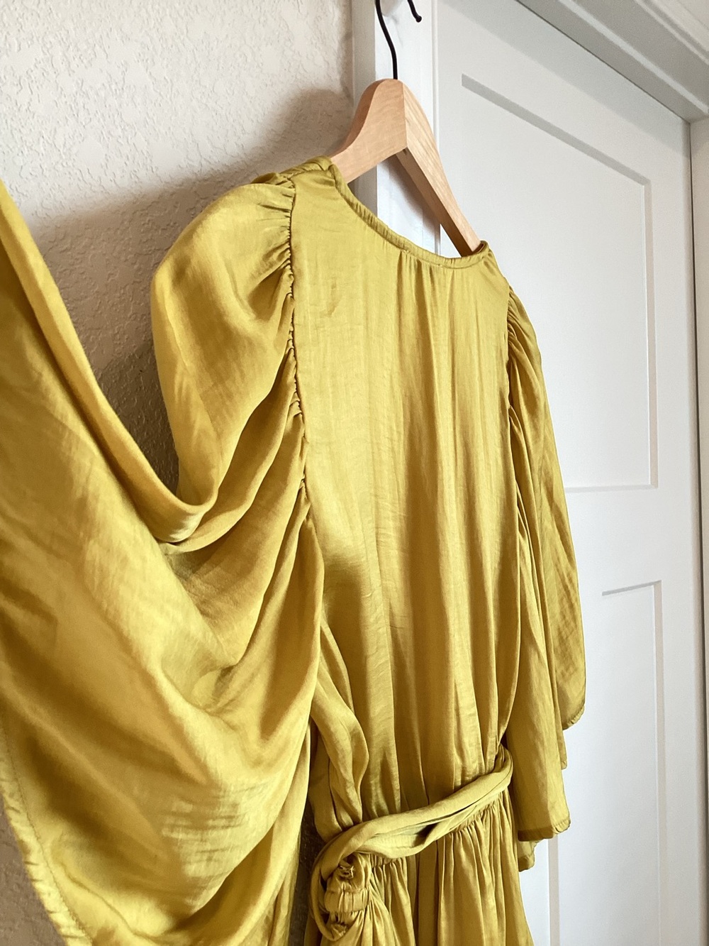 L Love Silky Short Sleeve V-Neck Blouse Tie Waist Faux Wrap New Golden Yellow - Picture 7 of 9
